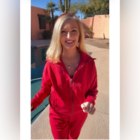 NWT 2PC RED PANT SET-S - Picture 10 of 16